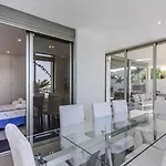 Eleonora, Luxury With Heated Pool Ocean View In Adeje, Tenerife Вилла Адехе