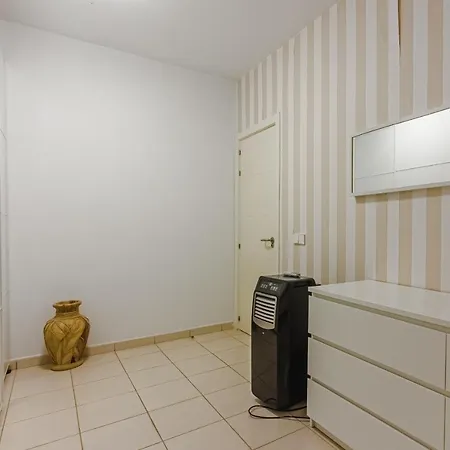 Eleonora, Luxury With Heated Pool Ocean View In Adeje, Tenerife Villa