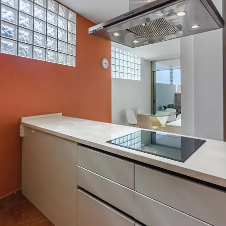 Eleonora, Luxury With Heated Pool Ocean View In Adeje, Tenerife *