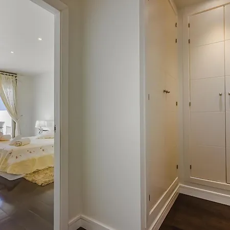 Villa Eleonora, Luxury With Heated Pool Ocean View In Adeje, Tenerife