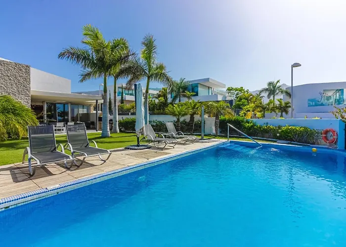 Eleonora, Luxury With Heated Pool Ocean View In Adeje, Tenerife * أذيخي