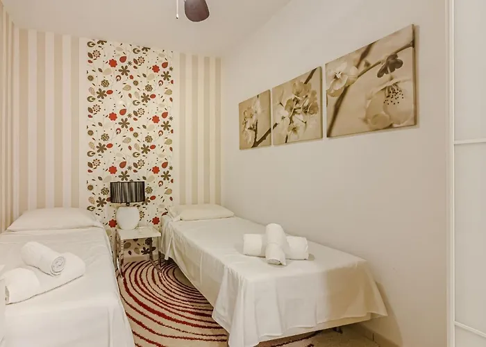 Eleonora, Luxury With Heated Pool Ocean View In Adeje, Tenerife فيلة