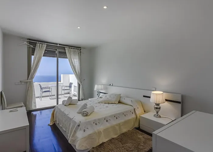 Eleonora, Luxury With Heated Pool Ocean View In Adeje, Tenerife فيلة *