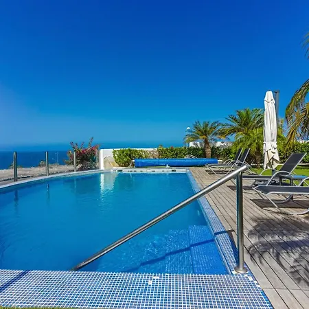 Eleonora, Luxury With Heated Pool Ocean View In Adeje, Tenerife *