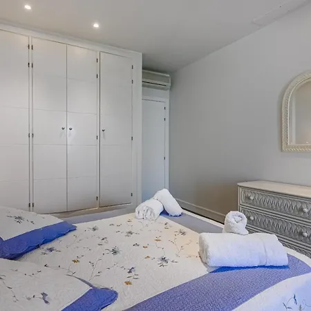 Eleonora, Luxury With Heated Pool Ocean View In Adeje, Tenerife 别墅 *