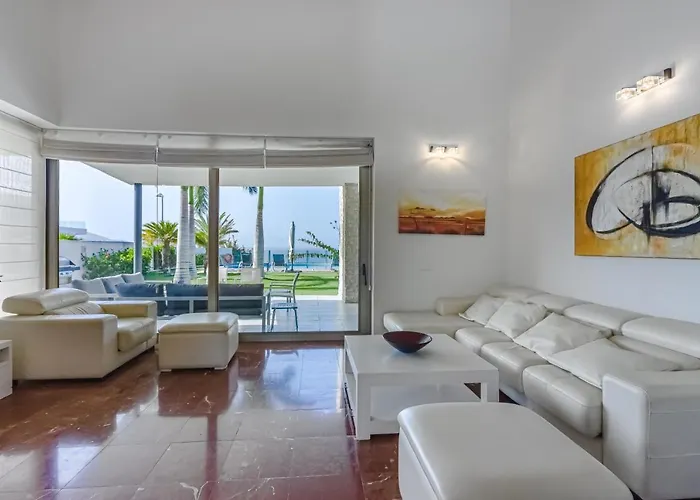 Eleonora, Luxury With Heated Pool Ocean View In Adeje, Tenerife * 阿德耶