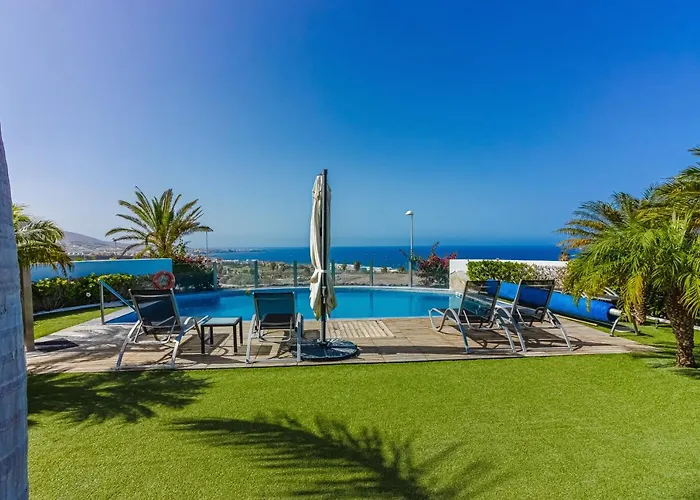 别墅 Eleonora, Luxury With Heated Pool Ocean View In Adeje, Tenerife *
