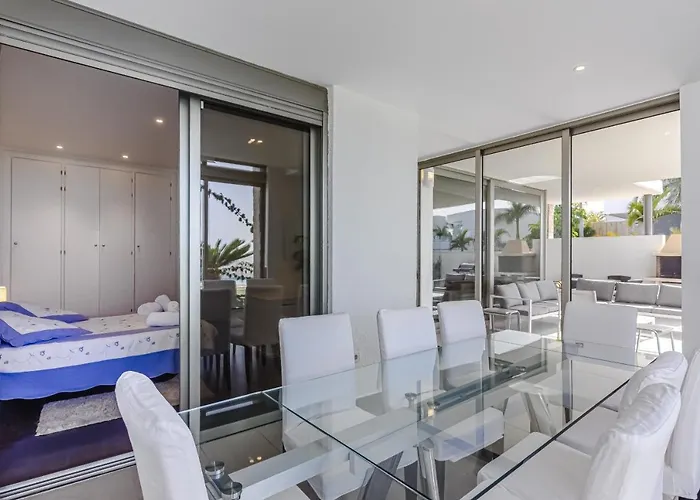 Eleonora, Luxury With Heated Pool Ocean View In Adeje, Tenerife Βίλα Costa Adeje (Tenerife)