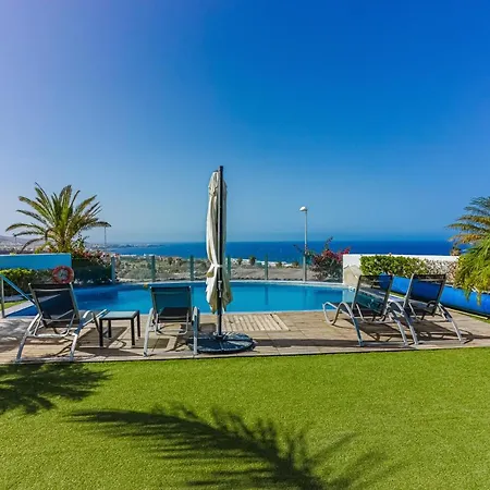 别墅 Eleonora, Luxury With Heated Pool Ocean View In Adeje, Tenerife *