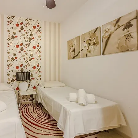 Eleonora, Luxury With Heated Pool Ocean View In Adeje, Tenerife 别墅