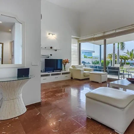 Eleonora, Luxury With Heated Pool Ocean View In Adeje, Tenerife 别墅 阿德耶