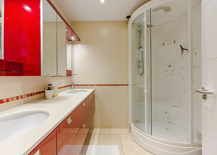 Eleonora, Luxury With Heated Pool Ocean View In Adeje, Tenerife וילה *